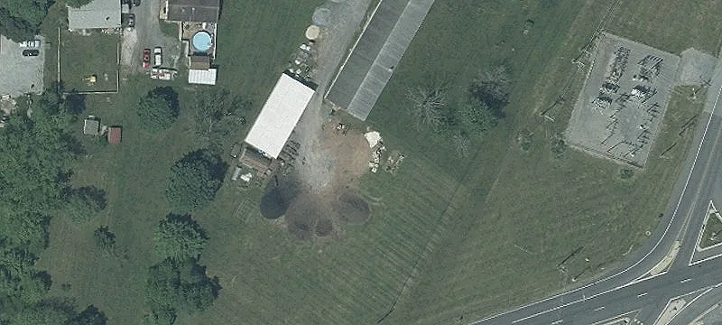 Commercial Property on 2.5 Acres
