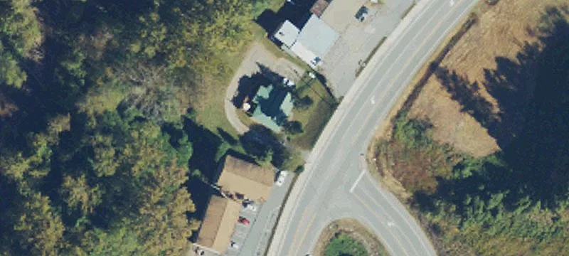 Mixed-Use Property in Growing Area