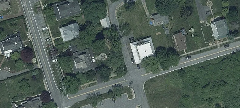 Former Inn with Commercial Kitchen