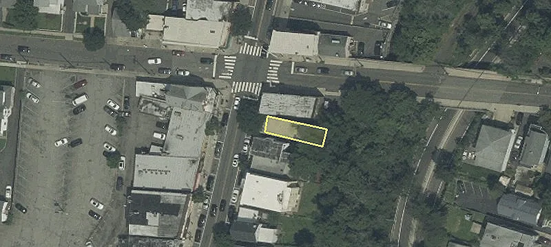 Retail Space in Bloomfield