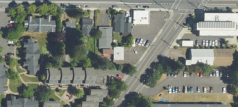 Established Commercial Property on Cully