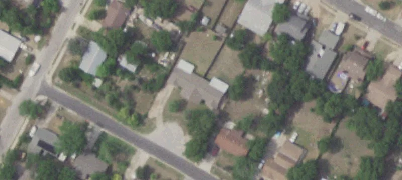 Duplex Near Cap Metro Train
