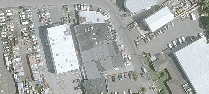 Versatile Industrial Warehouse Space
