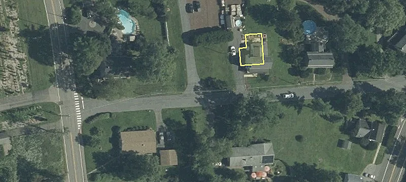 Profitable Outdoor Center with Showroom