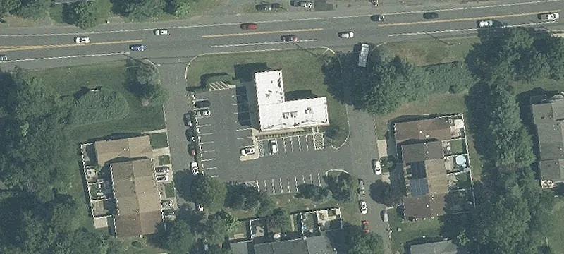 Fully Leased Building in Matawan