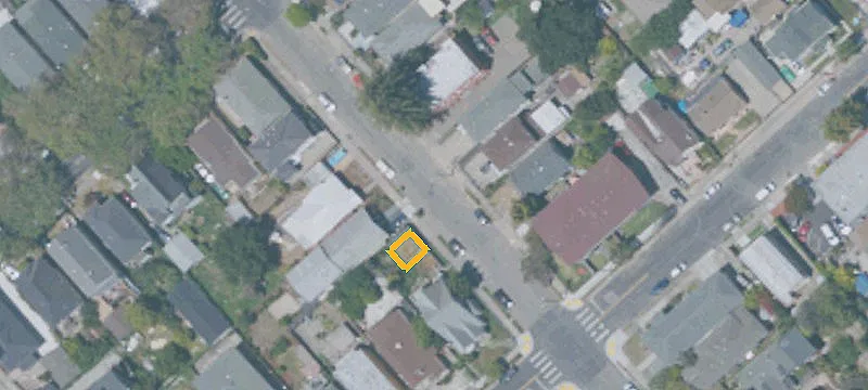 Renovated Oakland Multifamily Property