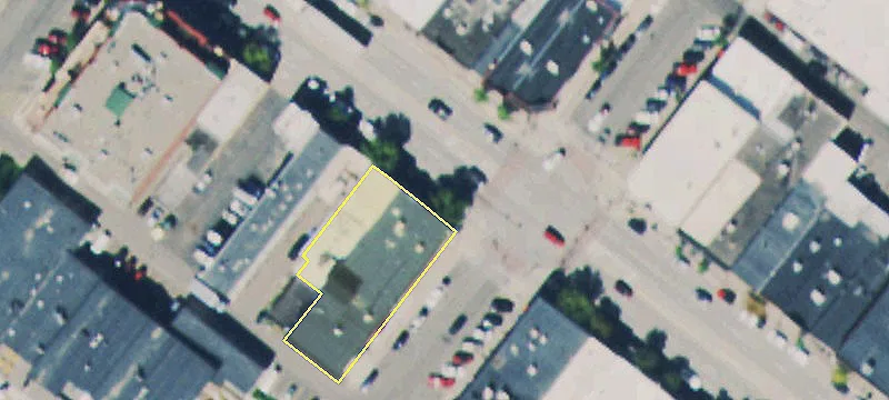Prime Commercial Space on Lincoln Avenue