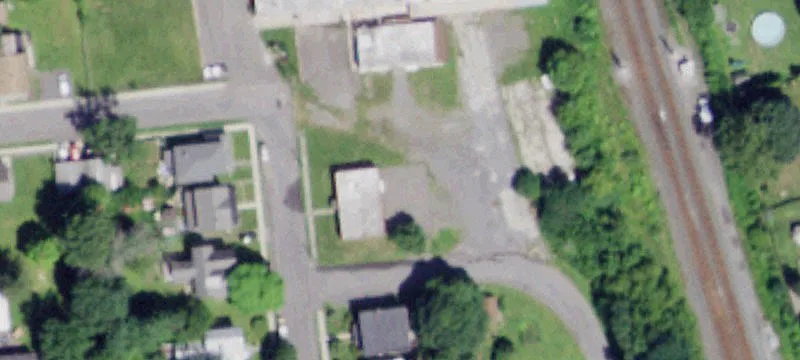 Versatile Commercial Building in Ravena