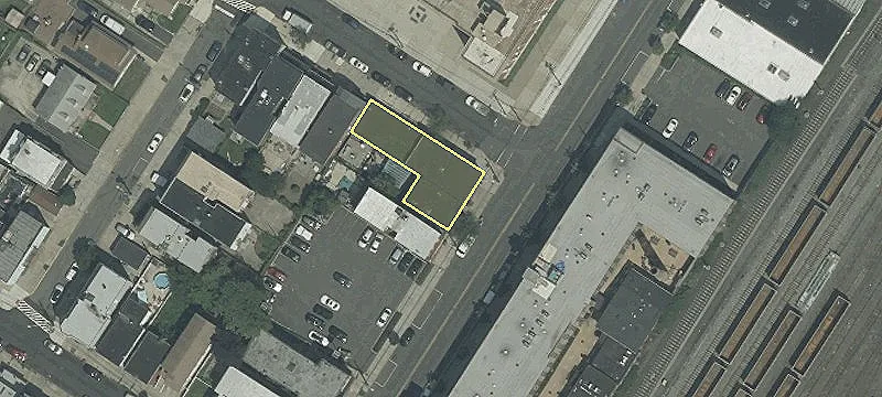 Mixed-Use Building with Bar/Venue