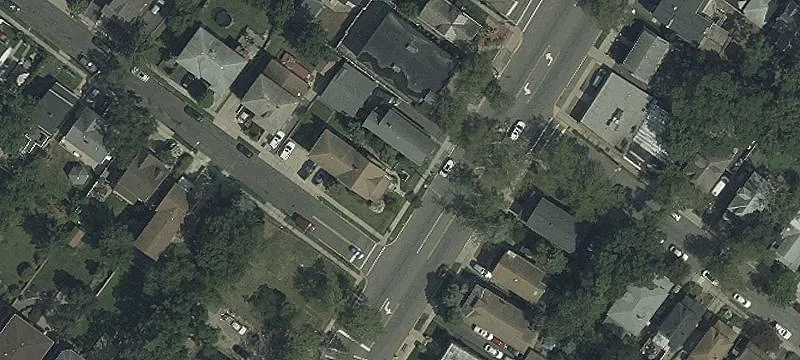Bergen Blvd Mixed-Use Property