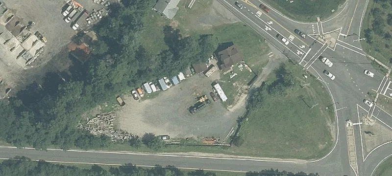 Commercial Building on Route 33
