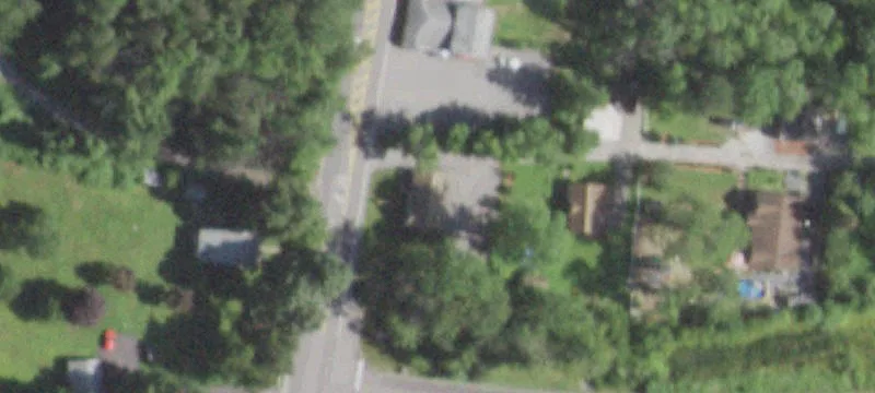 Commercial Building on Route 52
