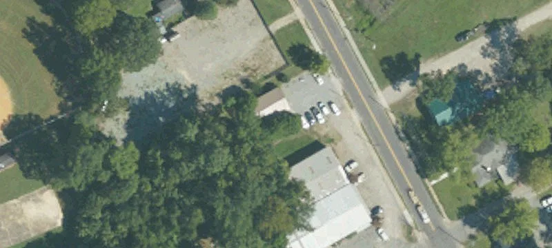 Versatile Commercial Space on Lee