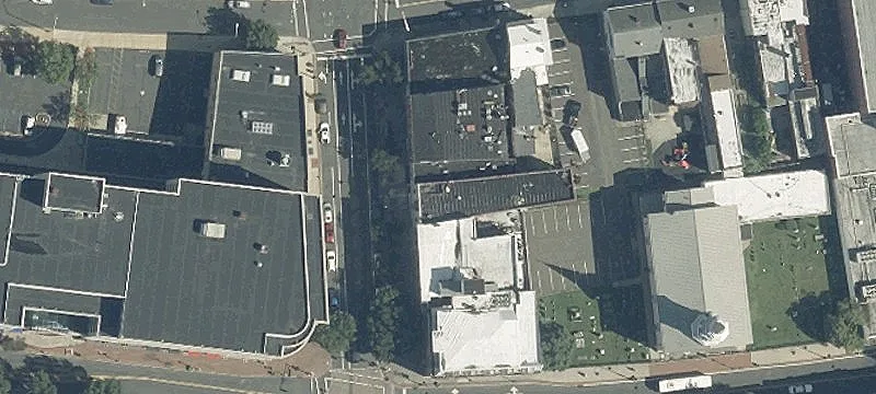 Multi-Use Commercial Building For Sale