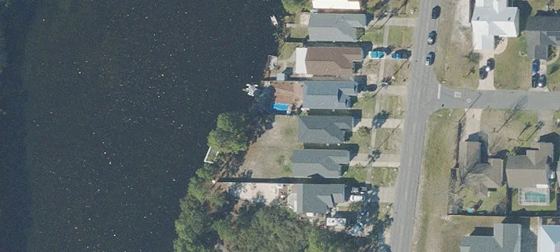 124 Acres on West Bay