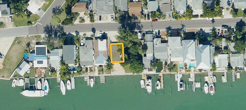 Waterfront Lot in Madeira Beach