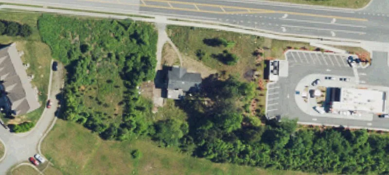 Greensboro Retail Opportunity on Hicone