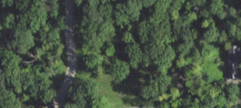 Large Lot Near Conveniences
