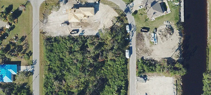 Sailboat Canal Boater's Dream Lot