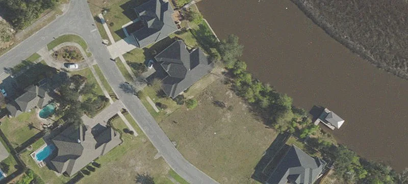Waterfront Homesite in Established Community