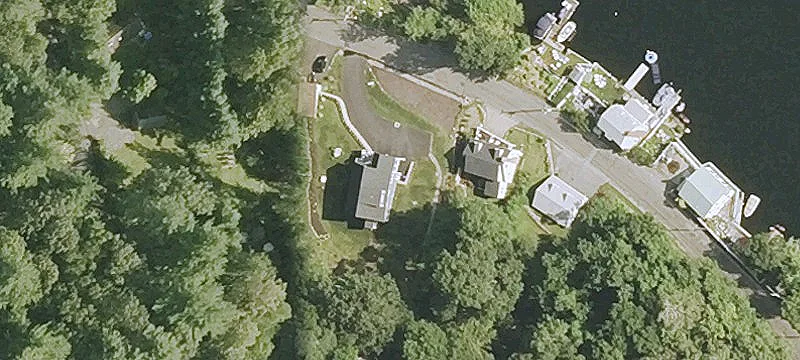 Waterfront Lot on East Wakefield