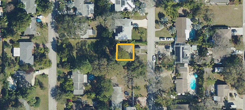 Buildable Lot Near Gulfport Marina