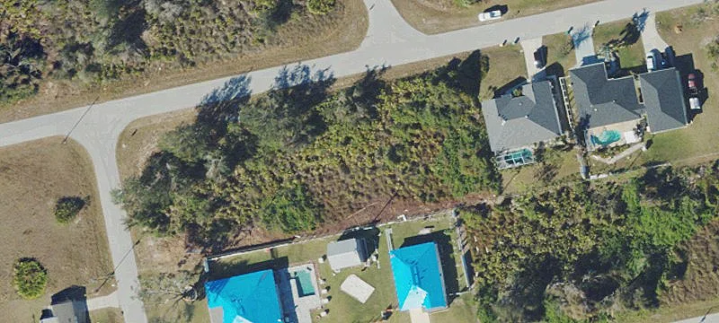 Residential Lot in Gulf Cove