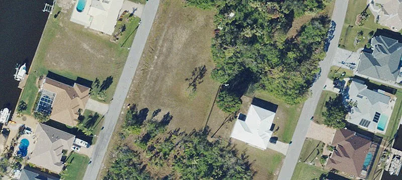 Buildable Lot in South Gulf