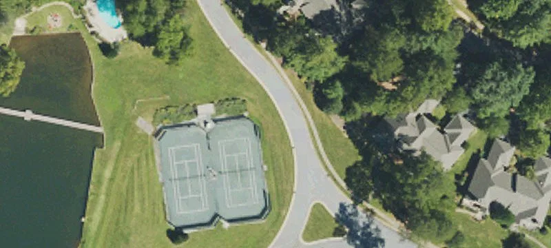 Large Lot in Straus Park