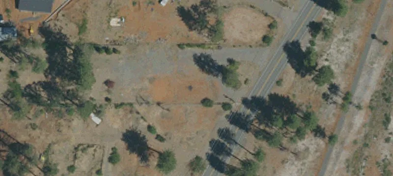 Commercial Lot in Prime Location