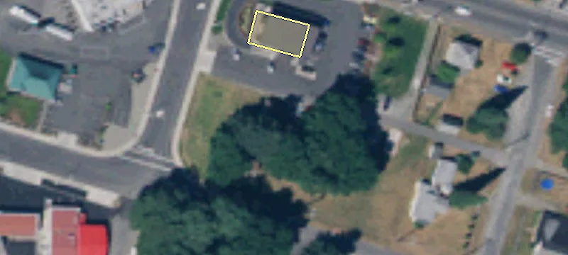Land Near WinCo Shopping Area