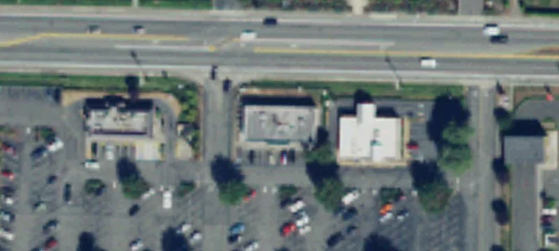 Retail Space in Gateway Center
