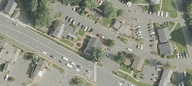 Versatile Commercial Space on Route 44