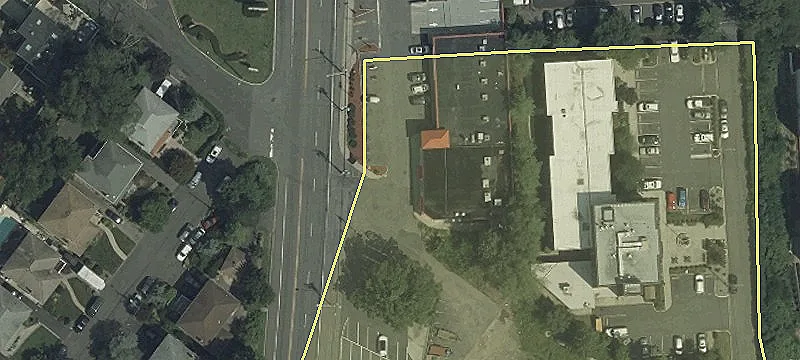 Retail Space on Bergen Blvd