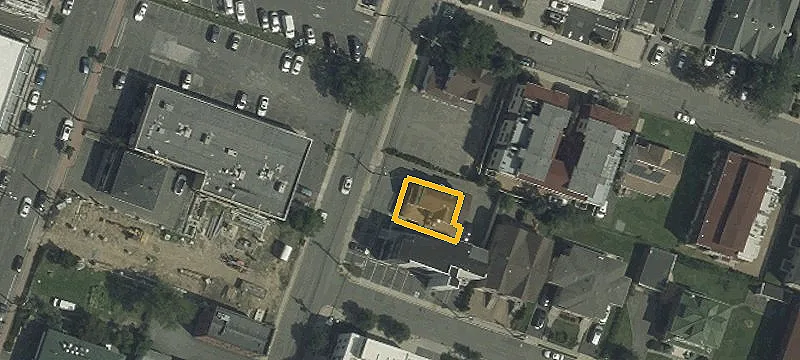 Fort Lee Commercial Space