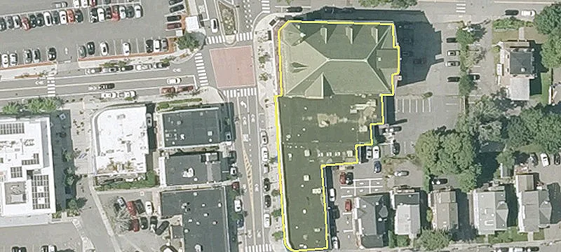 Retail Space in Newtonville Heart
