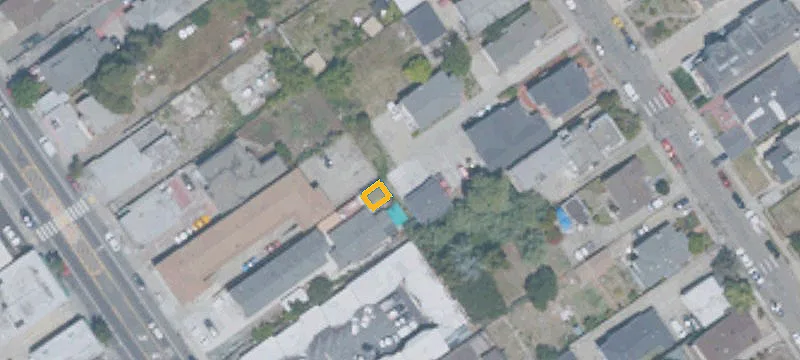 Mixed-Use Building with High Income