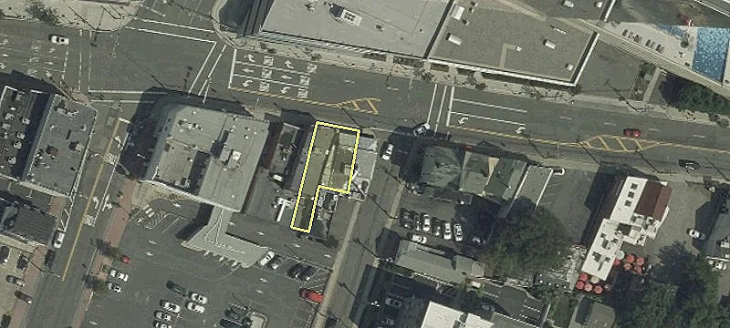 Restaurant Opportunity in Commercial District