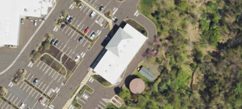 New Hope Mixed-Use Commercial Building