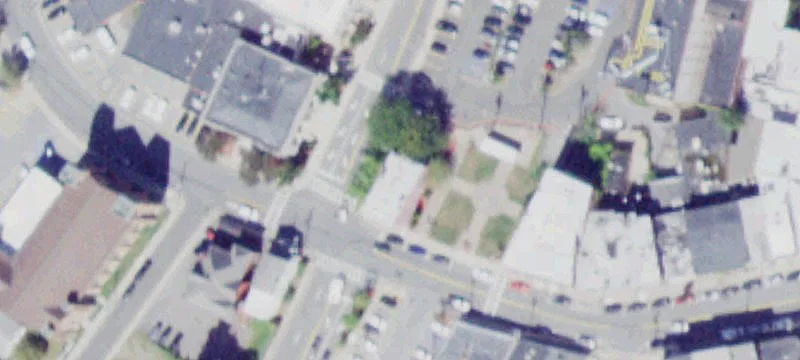Mixed-Use Building in Middletown