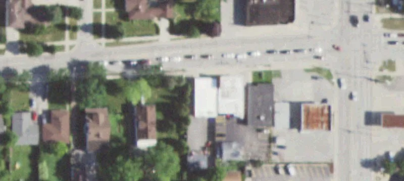 Free Standing Building Great Location