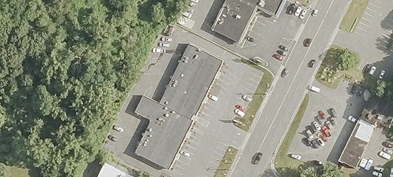 High-Visibility Commercial Unit on Wolcott