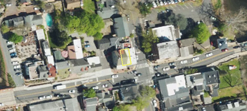 Mixed-Use Asset in Prime Location