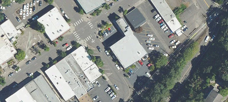 Downtown Oregon City Commercial Building