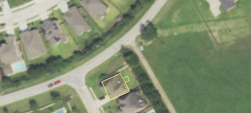 Unrestricted Land in Tomball Area