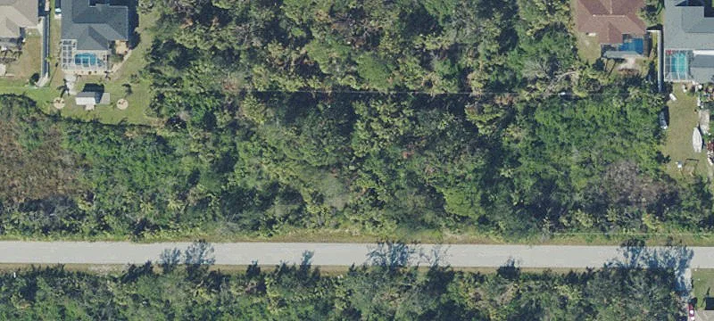 Residential Lot Near Englewood Beach