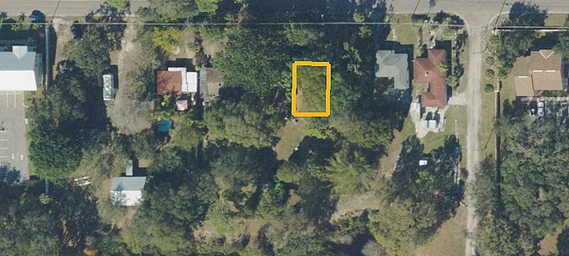 Buildable Lot Near Clam Bayou