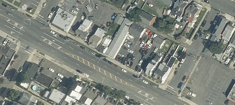 Commercial Building with Long-Term Tenant
