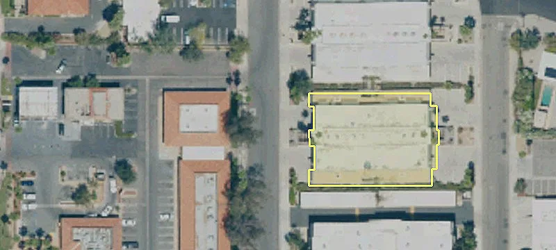Palm Springs Multi-Use Office Building