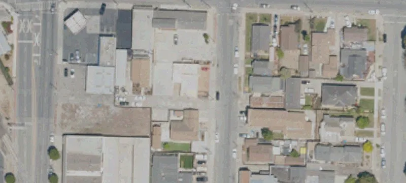 Veterinary Clinic or Commercial Space